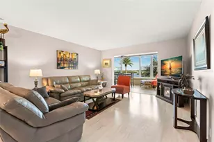 1847 Shore Dr S, South Pasadena, FL 33707 - Photo 5