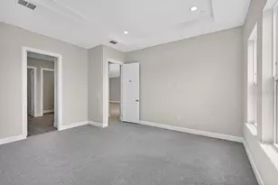 13716 Buchanan Dr, Palmetto, FL 34221 - Photo 11