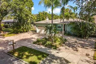 2824 47th St S, Gulfport, FL 33711 - Photo 11