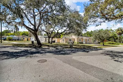 1796 Harbor Drive, Clearwater, FL 33755 - Photo 5