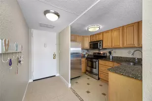 880 Mandalay Ave, Clearwater Beach, FL 33767 - Photo 7