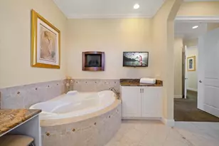 211 Poinciana Ln, Largo, FL 33770 - Photo 29