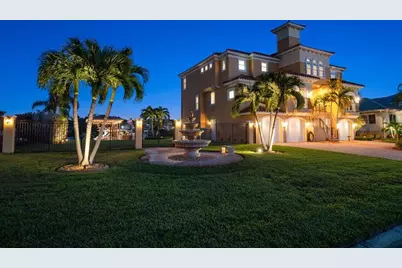 211 Poinciana Lane, Largo, FL 33770 - Photo 3