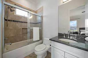 211 Poinciana Ln, Largo, FL 33770 - Photo 37