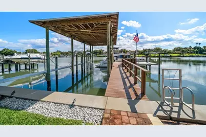 211 Poinciana Lane, Largo, FL 33770 - Photo 63