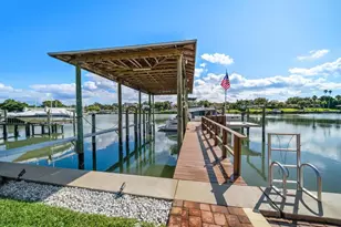 211 Poinciana Ln, Largo, FL 33770 - Photo 63