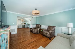 297 1st St W, Saint Petersburg, FL 33715 - Photo 41