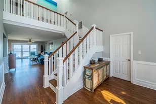 297 1st St W, Saint Petersburg, FL 33715 - Photo 47