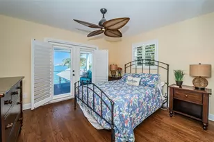297 1st St W, Saint Petersburg, FL 33715 - Photo 45