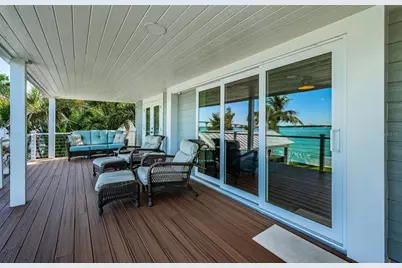 297 1st Street W, Saint Petersburg, FL 33715 - Photo 27