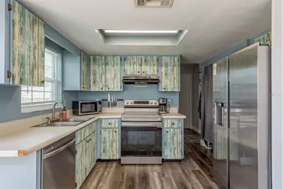 9829 Crofton Lane, Port Richey, FL 34668 - Photo 11