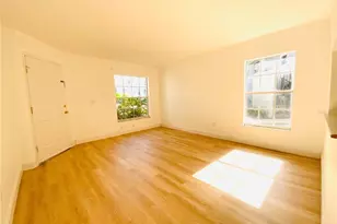 7200 E Bank Dr, Tampa, FL 33617 - Photo 5