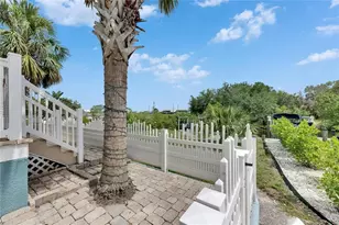 6512 Simone Shores Cir, Apollo Beach, FL 33572 - Photo 51