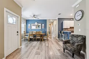 6862 Ripple Pond Loop, Zephyrhills, FL 33541 - Photo 7