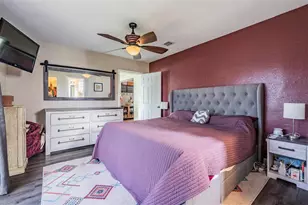 8826 109th Ln, Seminole, FL 33772 - Photo 15