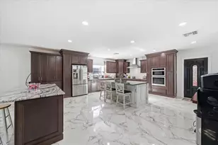 505 Lakeside Dr, Seffner, FL 33584 - Photo 29