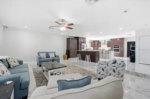 505 Lakeside Dr, Seffner, FL 33584 - Photo 25