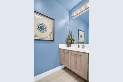 100 1st Avenue N #2106, Saint Petersburg, FL 33701 - Photo 9