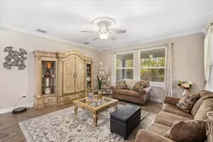 31737 Fairhill Dr, Wesley Chapel, FL 33543 - Photo 13