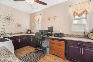 31737 Fairhill Dr, Wesley Chapel, FL 33543 - Photo 19