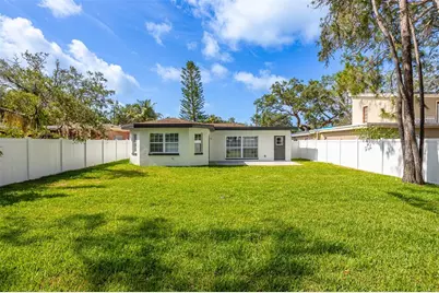 8335 42nd Avenue N, Saint Petersburg, FL 33709 - Photo 33