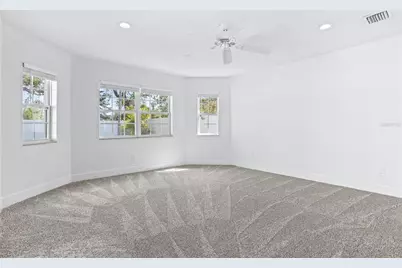 8335 42nd Avenue N, Saint Petersburg, FL 33709 - Photo 23