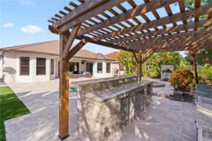 2550 Grand Lakeside Dr, Palm Harbor, FL 34684 - Photo 41