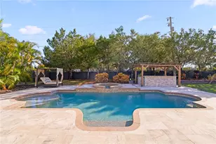 2550 Grand Lakeside Dr, Palm Harbor, FL 34684 - Photo 37