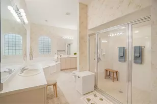 13750 Dowling Ln, Odessa, FL 33556 - Photo 11