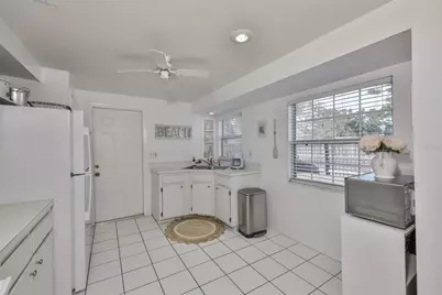 6580 Channelside Terrace N, Pinellas Park, FL 33781 - Photo 11