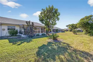 1207 Eastloch Ct, Sun City Center, FL 33573 - Photo 5