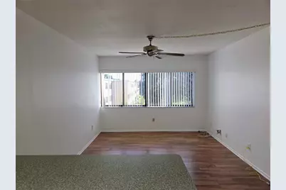 5080 Locust Street NE #329, Saint Petersburg, FL 33703 - Photo 9