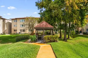 1243 S Martin Luther King Jr Ave, Clearwater, FL 33756 - Photo 31