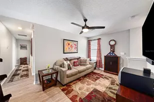 17211 Beach Buttercup Pl, Wimauma, FL 33598 - Photo 17