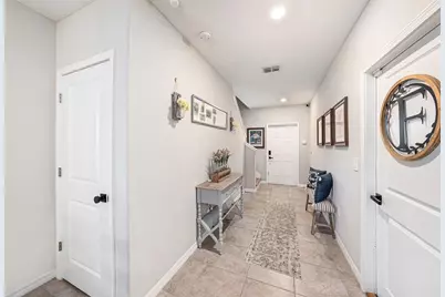 17211 Beach Buttercup Place, Wimauma, FL 33598 - Photo 7