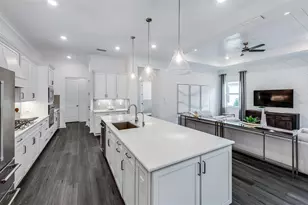 14716 Eagle Branch Dr, Nokomis, FL 34275 - Photo 5