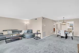 5575 Gulf Blvd, Saint Pete Beach, FL 33706 - Photo 9