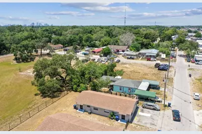 4507 E Giddens Avenue, Tampa, FL 33610 - Photo 33