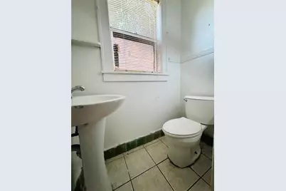 2905 W Chestnut Street, Tampa, FL 33607 - Photo 9