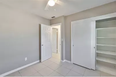 72 Lake Shore Drive, Palm Harbor, FL 34684 - Photo 13