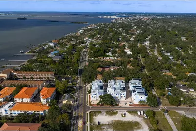 1413 Bayshore Boulevard #2, Dunedin, FL 34698 - Photo 9