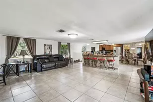 37440 Phelps Rd, Zephyrhills, FL 33541 - Photo 19