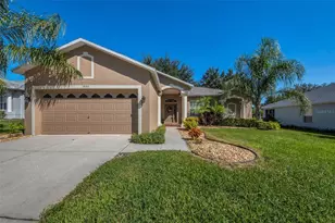18933 Grand Club Dr, Hudson, FL 34667 - Photo 5