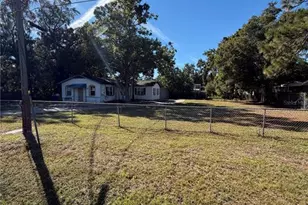 15500 George Blvd, Clearwater, FL 33760 - Photo 9