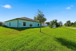 13050 Ridgely Cir, Port Charlotte, FL 33981 - Photo 25