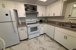 19029 US Hwy 19 N, Clearwater, FL 33764 - Photo 11