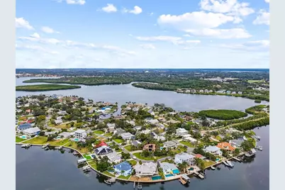 121 Augusta Avenue, Palm Harbor, FL 34683 - Photo 31