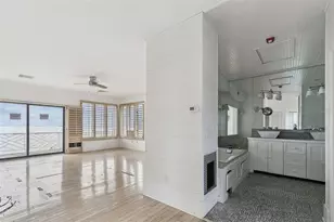 121 Augusta Ave, Palm Harbor, FL 34683 - Photo 53