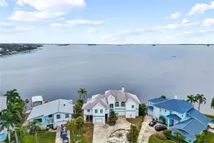 121 Augusta Ave, Palm Harbor, FL 34683 - Photo 23