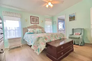 51 Pindo Palm St E, Largo, FL 33770 - Photo 25